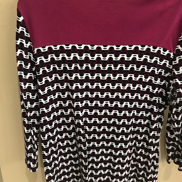 3/$35 Kim Rogers XXL shirt w/ 3/4 sleeves - Picture 2 of 3
